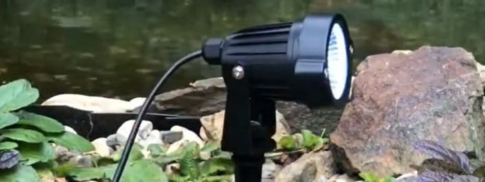 LED světlo do jezírka 